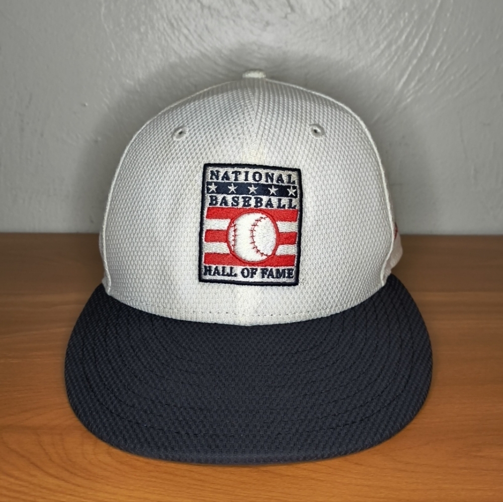 New Era National Baseball Hall of Fame Fitted Hat Size 7 White Black Cooperstown
